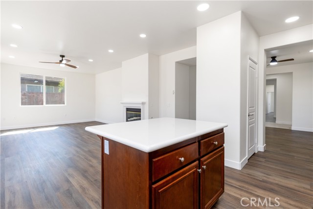 Detail Gallery Image 9 of 33 For 8760 Mann Ln, Hemet,  CA 92545 - 2 Beds | 2 Baths