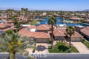 Detail Gallery Image 2 of 12 For 189 Desert Lakes Dr, Rancho Mirage,  CA 92270 - 2 Beds | 2 Baths