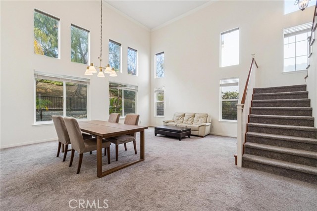 Detail Gallery Image 3 of 29 For 26013 Twain Pl, Stevenson Ranch,  CA 91381 - 5 Beds | 4 Baths