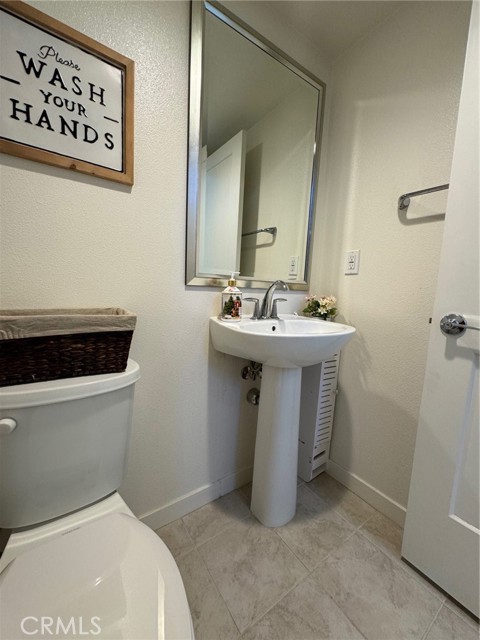 Detail Gallery Image 31 of 49 For 601 Shadowbrook, Lake Forest,  CA 92610 - 4 Beds | 3/1 Baths