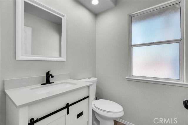 18150 Granite Avenue, Riverside CA: https://media.crmls.org/medias/ed807c8e-e208-42e6-9dda-5fb0187e7d3b.jpg