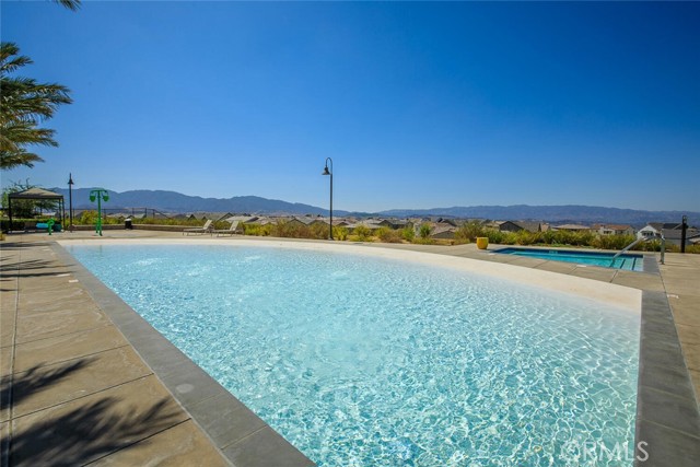 Detail Gallery Image 40 of 54 For 18171 Hedgerow Way, Saugus,  CA 91350 - 4 Beds | 2/1 Baths