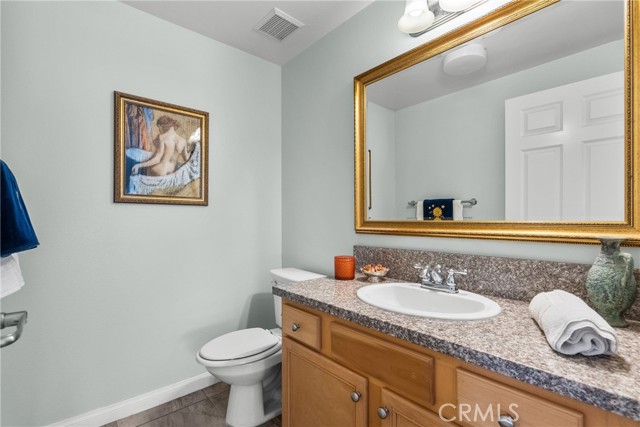 Detail Gallery Image 17 of 48 For 15721 Cobalt St #118,  Sylmar,  CA 91342 - 3 Beds | 3 Baths