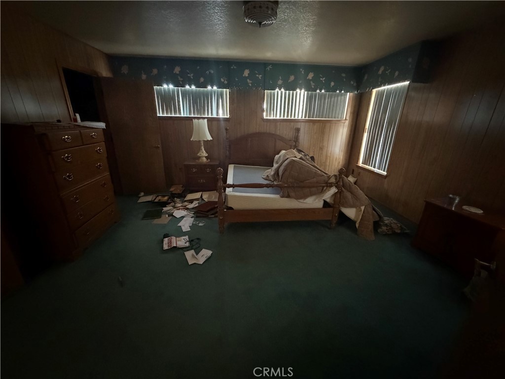 https://media.crmls.org/medias/ed81d1ed-a1fc-4150-8ed5-fb334b517b43.jpg?preset=X-Large