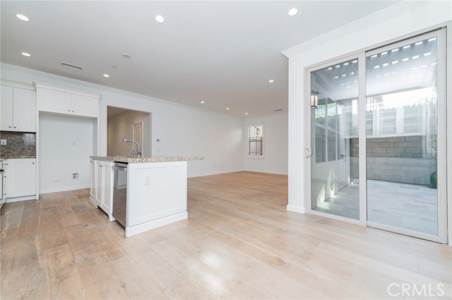 Detail Gallery Image 10 of 25 For 103 Tidal, Irvine,  CA 92620 - 3 Beds | 2/1 Baths