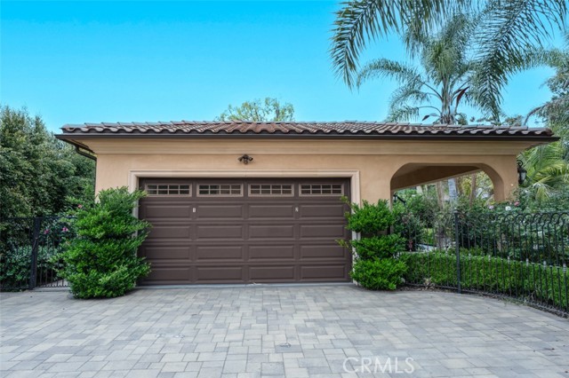 271 W Le Roy Avenue, Arcadia CA: https://media.crmls.org/medias/ed830883-b8b2-4b2c-8f3b-cca61a045b2a.jpg