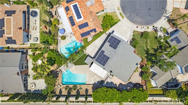 Image 3 of 41 For 25632 Adriana Street