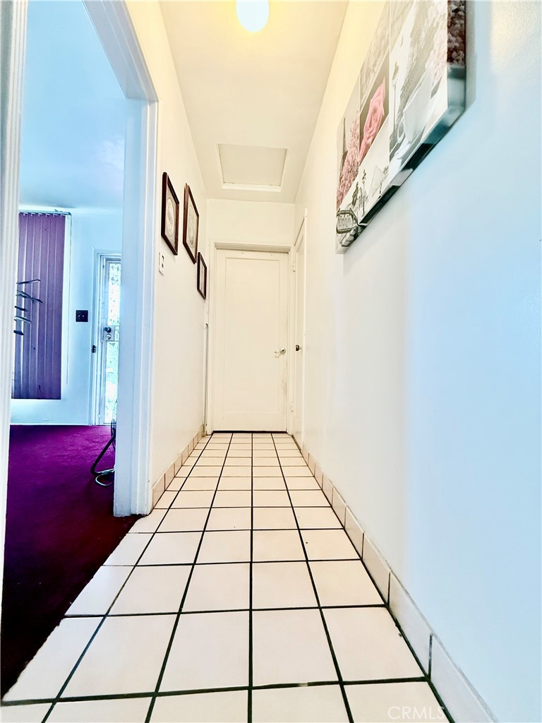 https://media.crmls.org/medias/ed851203-659d-4044-bacc-396d0ca94a6d.jpg?preset=X-Large