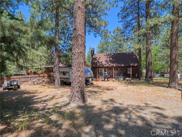 Detail Gallery Image 13 of 40 For 6226 Conifer Dr, Wrightwood,  CA 92397 - 3 Beds | 2 Baths