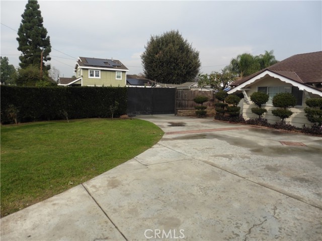 Detail Gallery Image 3 of 32 For 5312 Santa Anita, Temple City,  CA 91780 - 3 Beds | 2 Baths