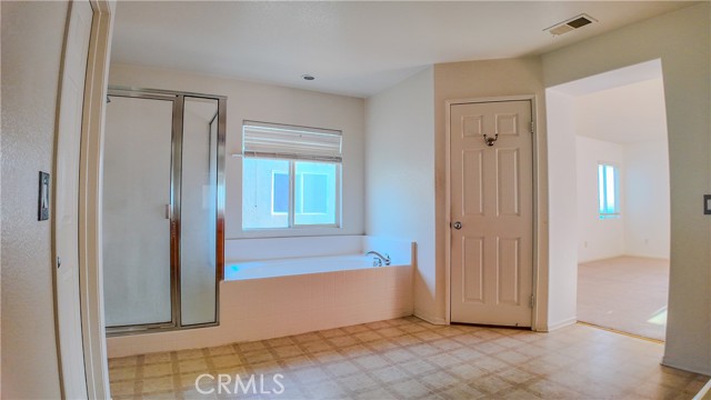 Detail Gallery Image 18 of 42 For 26482 Clydesdale Ln, Moreno Valley,  CA 92555 - 4 Beds | 2/1 Baths