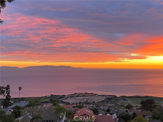 3555 Vigilance Drive, Rancho Palos Verdes, California 90275, 4 Bedrooms Bedrooms, ,3 BathroomsBathrooms,Residential,Sold,Vigilance,PV22100295