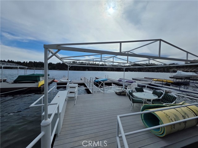 Detail Gallery Image 7 of 27 For 412 N 412 #a, Lake Arrowhead,  CA 92354 - 0 Beds | 0 Baths