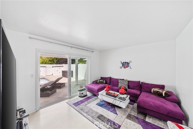 Detail Gallery Image 22 of 61 For 20191 Imperial Cove Ln, Huntington Beach,  CA 92646 - 3 Beds | 3 Baths