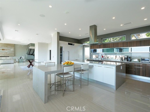 1356 Via Romero, Palos Verdes Estates CA: https://media.crmls.org/medias/ed88d4e0-82fd-4d50-a53e-48e7c88839da.jpg