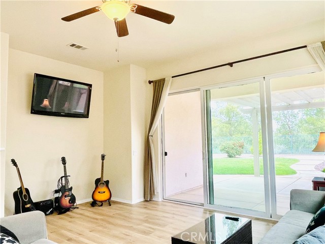 Detail Gallery Image 8 of 38 For 1745 S Forest Oaks Dr, Beaumont,  CA 92223 - 2 Beds | 2 Baths