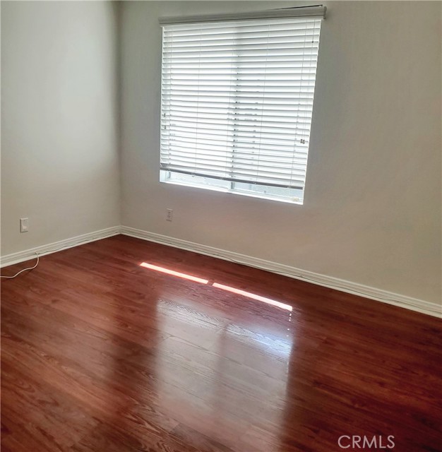 Detail Gallery Image 14 of 21 For 4415 Saugus Ave #207,  Sherman Oaks,  CA 91403 - 2 Beds | 2 Baths