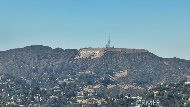 5336 Lemon Grove Avenue, Los Angeles CA: https://media.crmls.org/medias/ed89fdd9-5cc4-4b70-9457-d30165d5ba8c.jpg