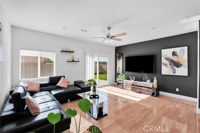 Detail Gallery Image 15 of 42 For 35153 Webb Pl, Beaumont,  CA 92223 - 3 Beds | 2/1 Baths