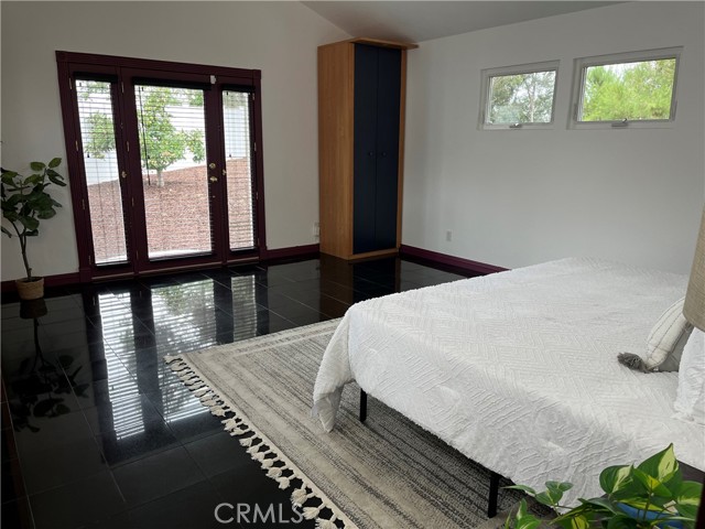 757 Horseshoe Circle, Vista CA: https://media.crmls.org/medias/ed8acdb1-fb39-49dd-8178-3d2ee29b155e.jpg