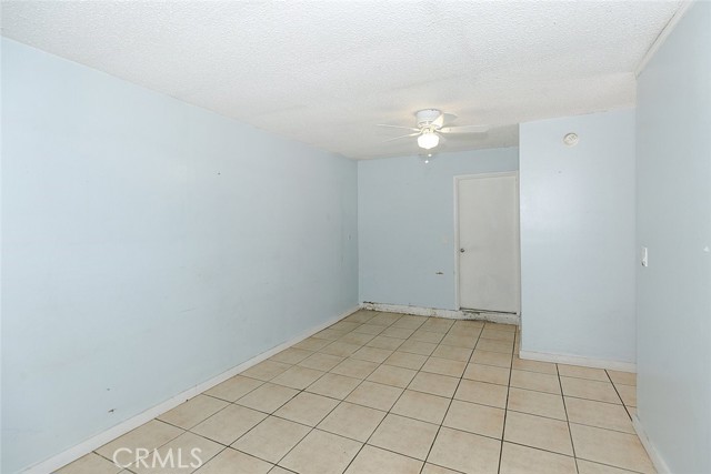 Detail Gallery Image 30 of 37 For 11523 Vanport Ave, Sylmar,  CA 91342 - 3 Beds | 2 Baths