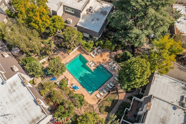 Detail Gallery Image 23 of 26 For 6121 Shoup Ave #23,  Woodland Hills,  CA 91367 - 2 Beds | 2 Baths