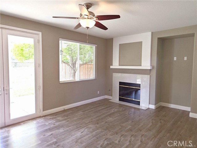 33039 Harmony Lane, Temecula CA: https://media.crmls.org/medias/ed8ca4fe-43c2-4a58-b6ca-e64553d1da83.jpg