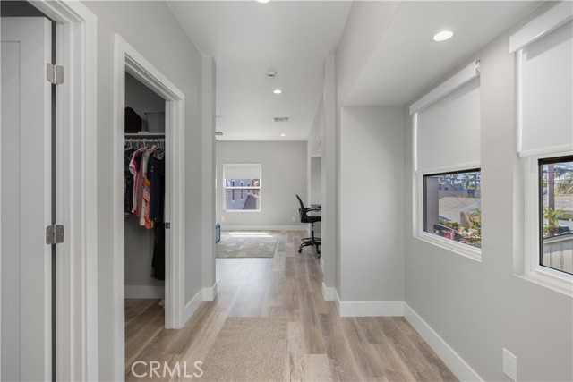 Detail Gallery Image 27 of 41 For 286 Glendora Ave, Long Beach,  CA 90803 - 3 Beds | 3 Baths