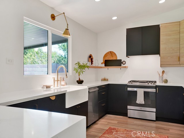 Detail Gallery Image 1 of 38 For 2622 Park Dr, Santa Ana,  CA 92707 - 4 Beds | 2 Baths