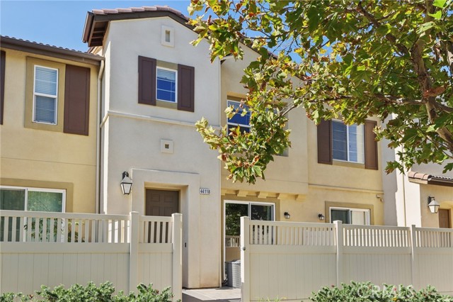44118 Calle Luz, Temecula CA: https://media.crmls.org/medias/ed8db3b9-d422-4473-8044-3e00effd1805.jpg