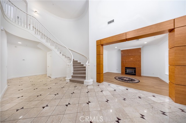 Detail Gallery Image 4 of 44 For 68 E Longden Ave, Arcadia,  CA 91006 - 5 Beds | 4/1 Baths