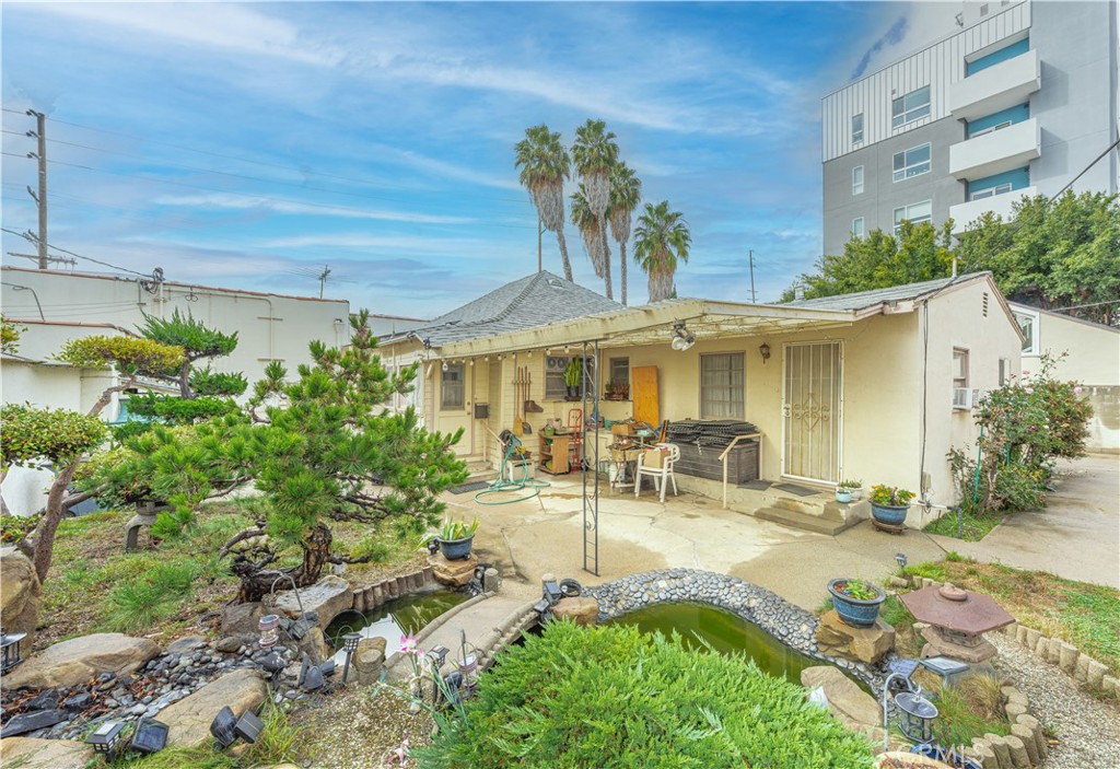 MLS #OC25281827 image #4