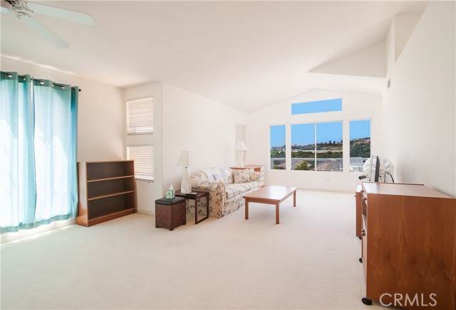 Detail Gallery Image 9 of 50 For 51 Santa Lucia, Dana Point,  CA 92629 - 3 Beds | 2/1 Baths