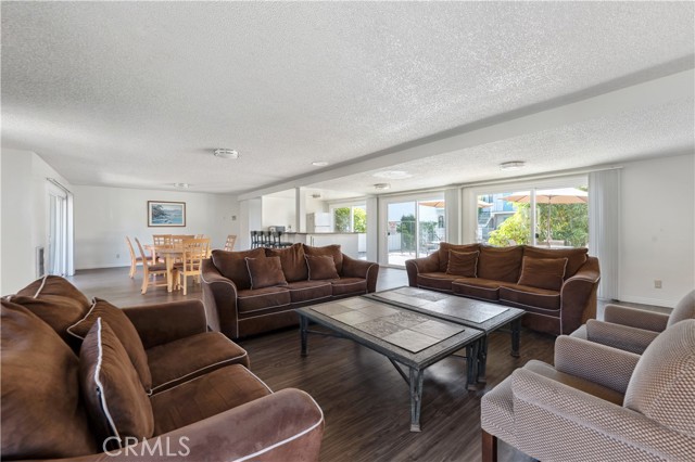 Detail Gallery Image 8 of 29 For 3656 Garnet St #326,  Torrance,  CA 90503 - 1 Beds | 1 Baths