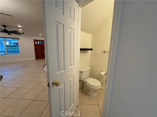 Detail Gallery Image 7 of 31 For 3466 Highwood Ct #204,  Simi Valley,  CA 93063 - 2 Beds | 1/1 Baths