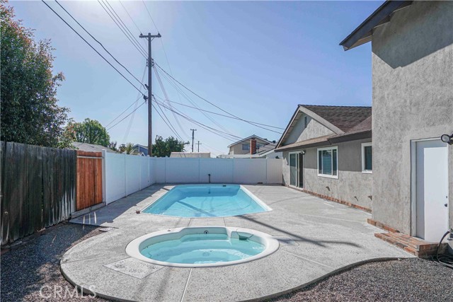 Detail Gallery Image 34 of 43 For 4662 Santa Fe, Yorba Linda,  CA 92886 - 4 Beds | 2/1 Baths