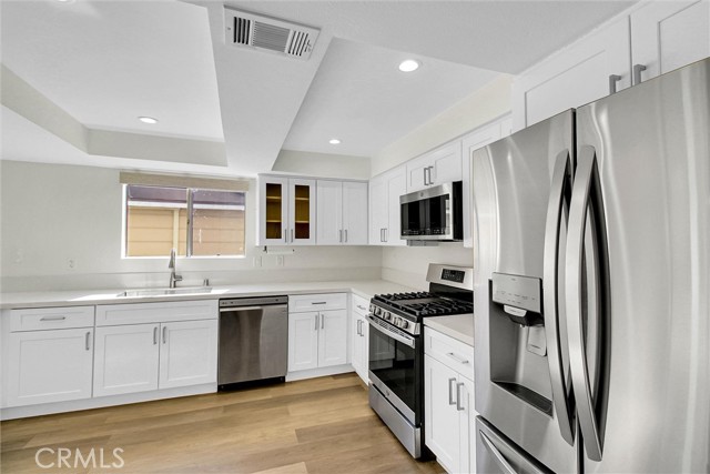 Detail Gallery Image 8 of 25 For 1318 Stillman, Redlands,  CA 92374 - 3 Beds | 2/1 Baths