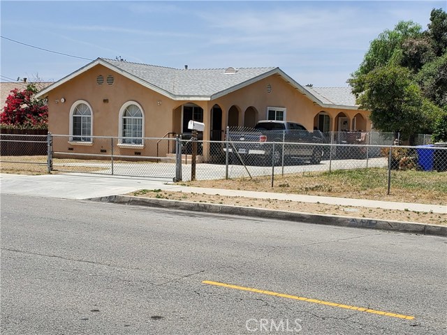 8982 Cypress Ave, Fontana, CA 92335