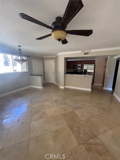 15273 Maturin Drive, San Diego CA: https://media.crmls.org/medias/ed909f84-2228-4daa-87ee-caaedd7f5611.jpg
