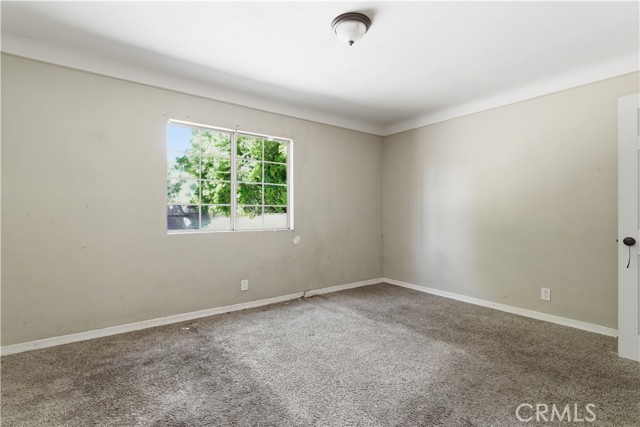 Detail Gallery Image 29 of 45 For 15000 Hamlin St, Van Nuys,  CA 91411 - 5 Beds | 3 Baths