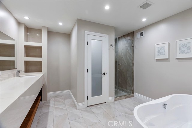 940 N Silent Ranch Drive, Glendora CA: https://media.crmls.org/medias/ed9186a4-826d-46e0-b8ed-01d02749a421.jpg