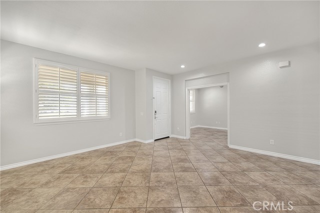 12790 Golden Leaf Drive, Rancho Cucamonga CA: https://media.crmls.org/medias/ed91b71b-83ea-4052-80e8-415a20dd3fc9.jpg