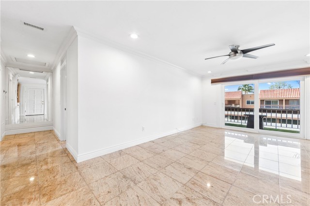 Detail Gallery Image 6 of 38 For 6600 Warner Ave #124,  Huntington Beach,  CA 92647 - 1 Beds | 1 Baths