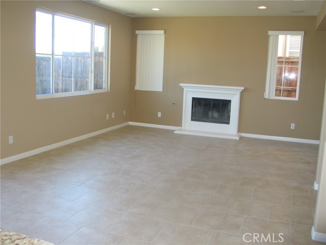 27720 Elderberry Street, Murrieta CA: https://media.crmls.org/medias/ed91f937-7798-4e8e-82de-7d3b0bac5e0f.jpg