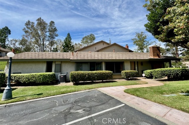 Detail Gallery Image 5 of 16 For 6595 E Paseo Murillo, Anaheim Hills,  CA 92807 - 2 Beds | 2 Baths