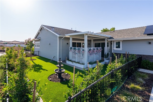 2182 Gamay Lane, Paso Robles CA: https://media.crmls.org/medias/ed9258b6-2613-4e29-9530-4ab3aab6494d.jpg