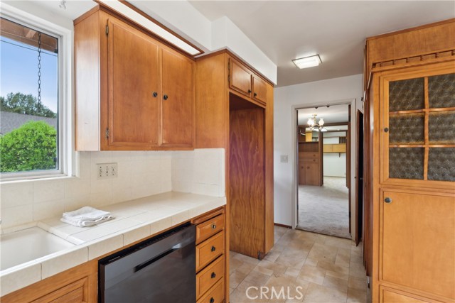 Detail Gallery Image 16 of 69 For 719 W Adams Park Dr, Covina,  CA 91722 - 3 Beds | 2 Baths