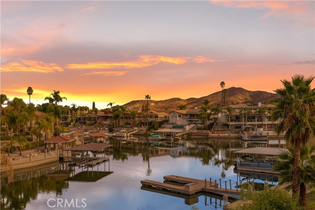 Detail Gallery Image 2 of 54 For 30218 Point Marina Dr, Canyon Lake,  CA 92587 - 4 Beds | 2/1 Baths