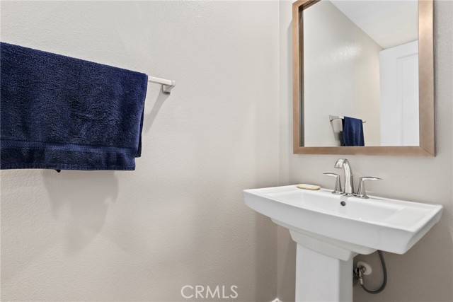 Detail Gallery Image 23 of 32 For 645 W Foothill Bld #10,  Glendora,  CA 91741 - 3 Beds | 4 Baths