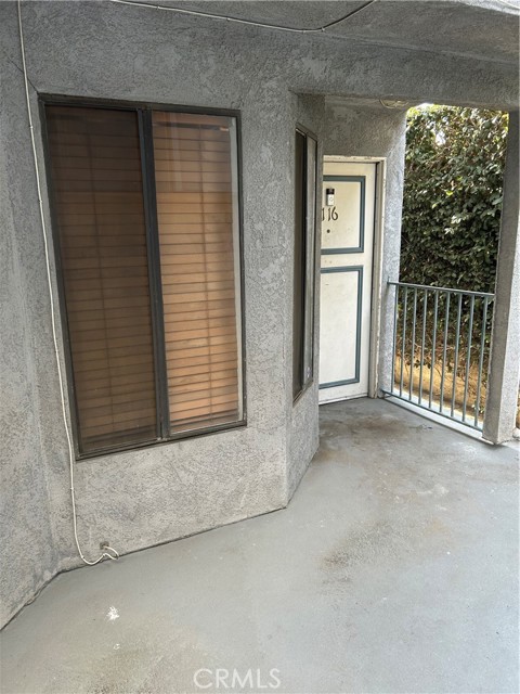 Detail Gallery Image 1 of 1 For 820 Acacia St #116,  Inglewood,  CA 90302 - 2 Beds | 2/1 Baths